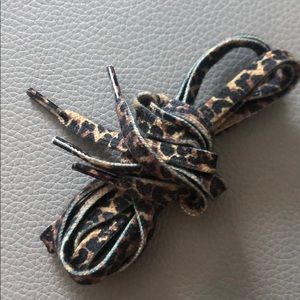 Goldengoose cheetah laces